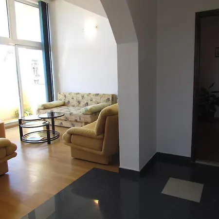 Apartment City Center Ljubo Makarska